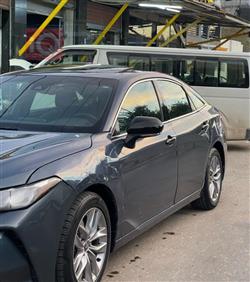 تويوتا أفالون